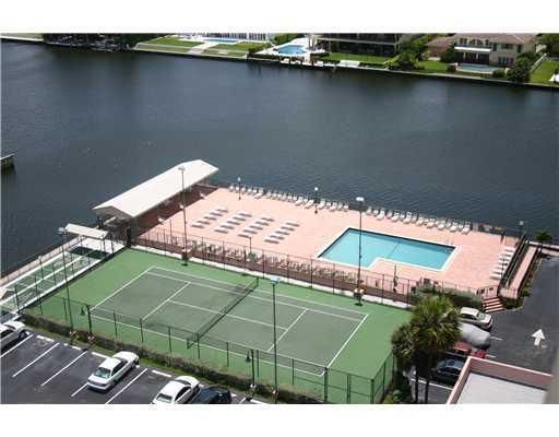 2049 S OCEAN DR # 202E, Hallandale, FL 33009