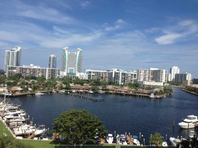 500 THREE ISLANDS BL # 517, Hallandale, FL 33009