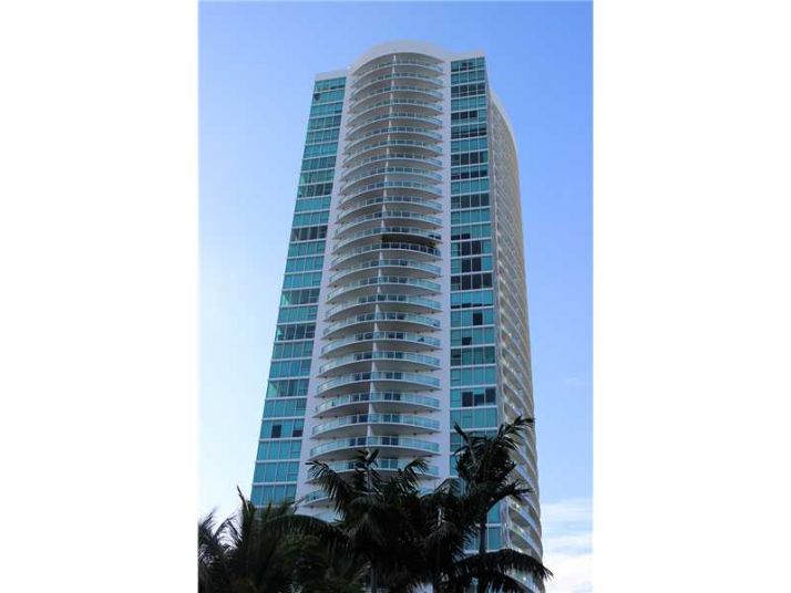 2101 BRICKELL AV # 1909, Miami, FL 33129