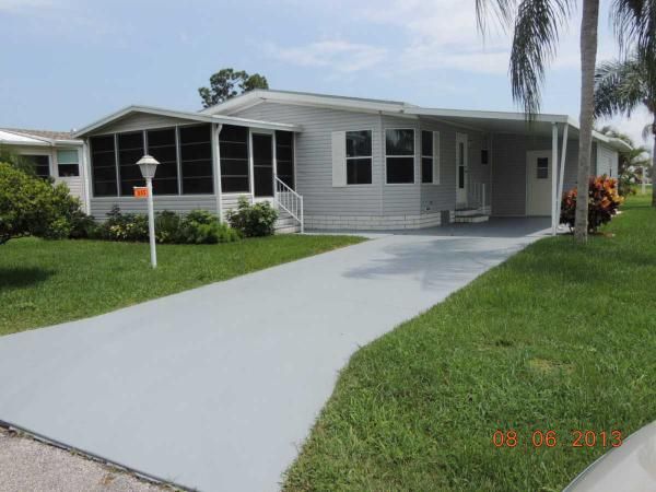 335 Tropical Isles Circle, Fort Pierce, FL 34982