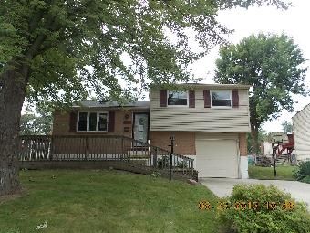 107 Wickham Farm Dr, Englewood, OH 45322