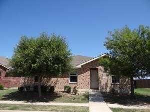 2115 Dyer St, Lancaster, TX 75146