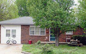 121 N. Elmwood, Republic, MO 65738