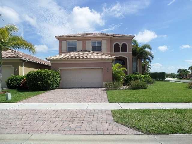 5861 Sunberry Cir, Fort Pierce, FL 34951