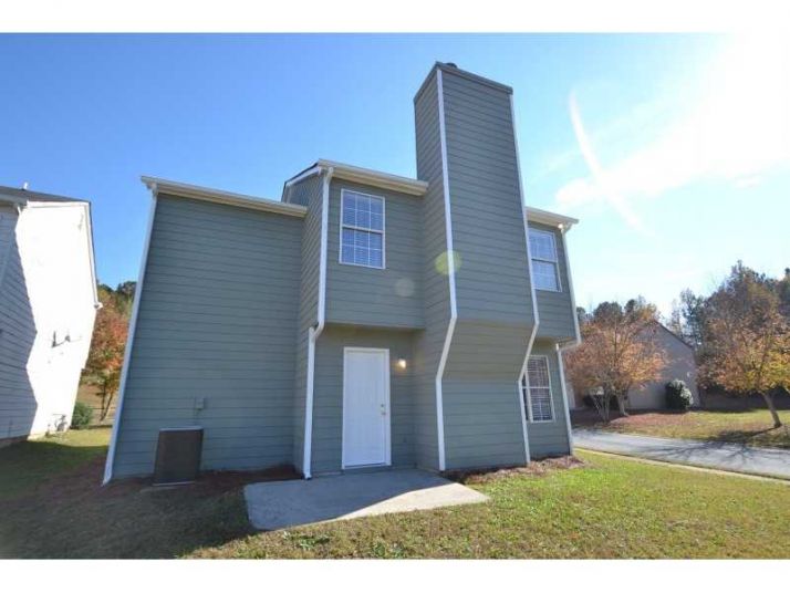 6718 Roscommon Drive, Austell, GA 30168