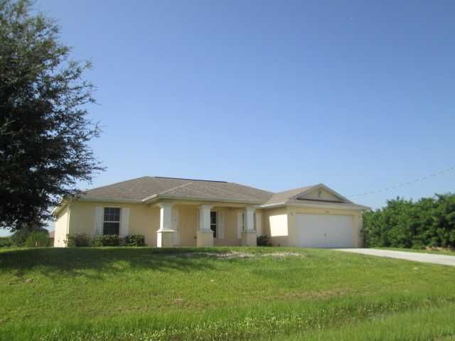 4909 Beauty St, Lehigh Acres, FL 33971