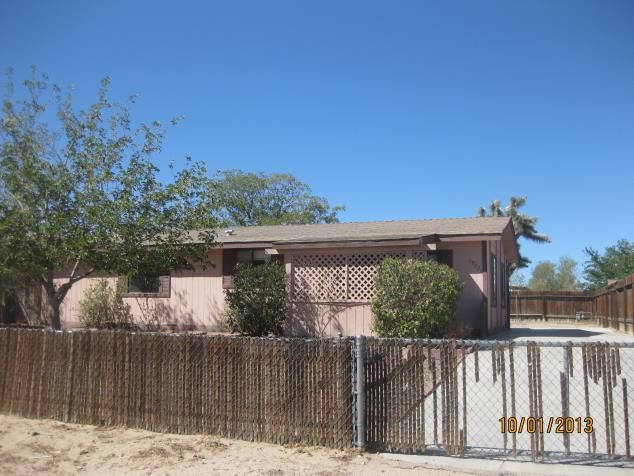 19020 Dennis St, Adelanto, CA 92301