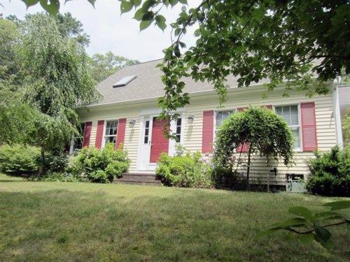 132 Wintergreen Ln, Brewster, MA 02631