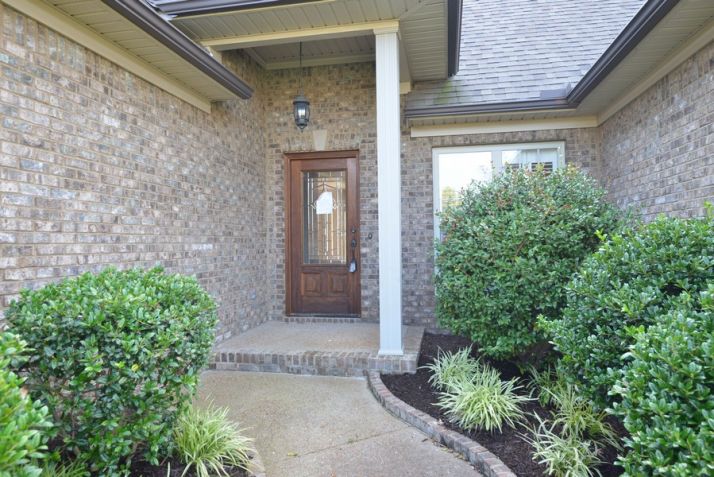 25124 Castlebury Drive, Athens, AL 35613