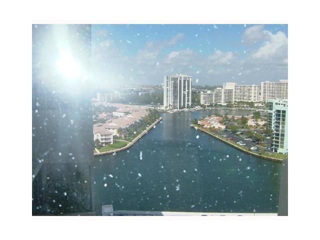 3800 S OCEAN DR # 1725, Hallandale, FL 33009