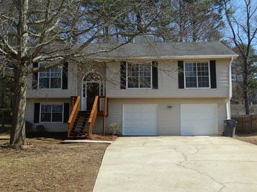 8304 Beechwood Trace, Riverdale, GA 30274