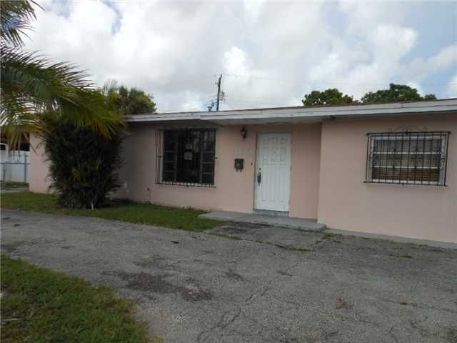 7730 W 12th Ave, Hialeah, FL 33014