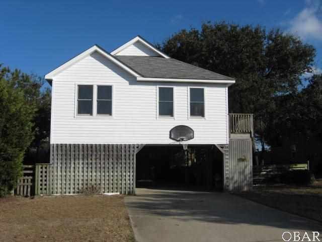 302 Wallace St, Kill Devil Hills, NC 27948