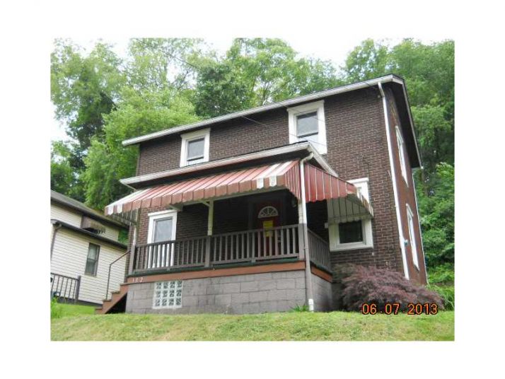 102 Francis St, Coraopolis, PA 15108