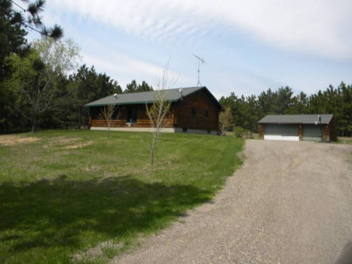 3296 Acorn Ave, Sparta, WI 54656