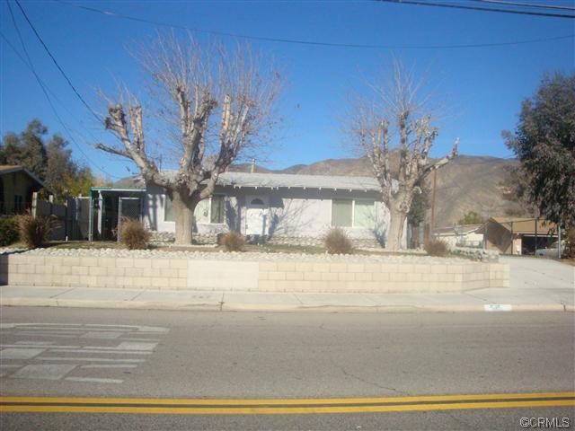 545 E 1st St, San Jacinto, CA 92583