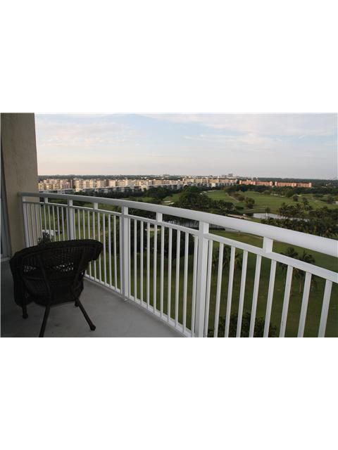 1745 HALLANDALE BEACH BLV, Hallandale, FL 33009