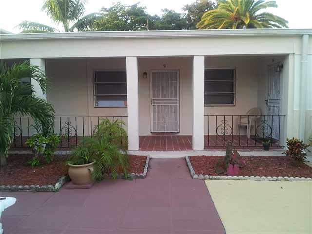 756 17TH AV # 9, Hollywood, FL 33020