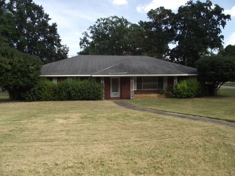 231 Bellehurst Dr., Montgomery, AL 36105