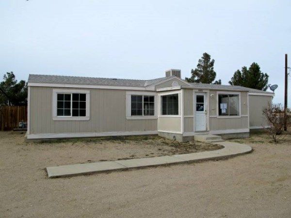 10576 Anaconda Avenue, Phelan, CA 92371