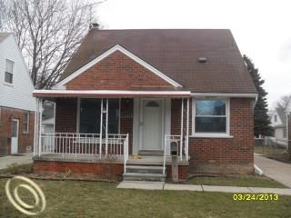 3245 Croissant St, Dearborn, MI 48124