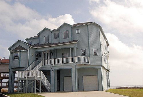 4227 VISTA RD, Galveston, TX 77554