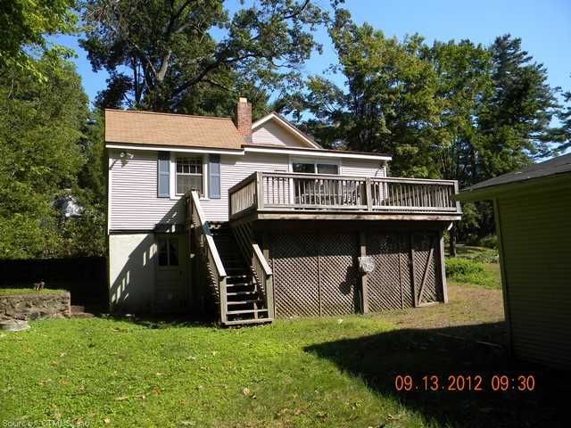 15 Strong St, Burlington, CT 06013