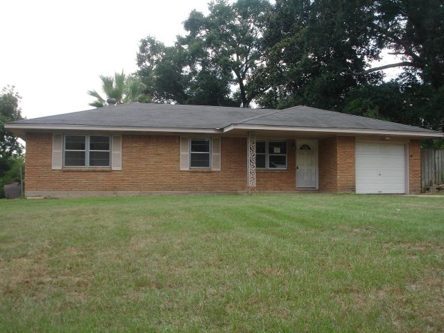 508 Esther Blvd, Nacogdoches, TX 75964