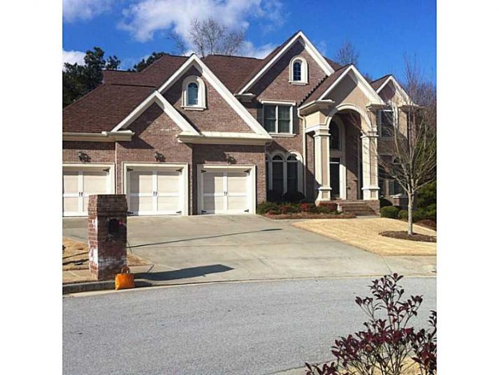 2905 Ivy Hill Drive, Buford, GA 30519