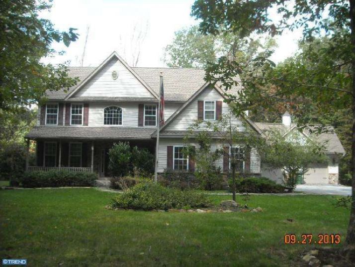 311 Hill Rd, Honey Brook, PA 19344