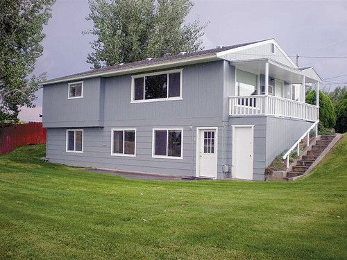 44 E. Sunset Dr., Burbank, WA 99323