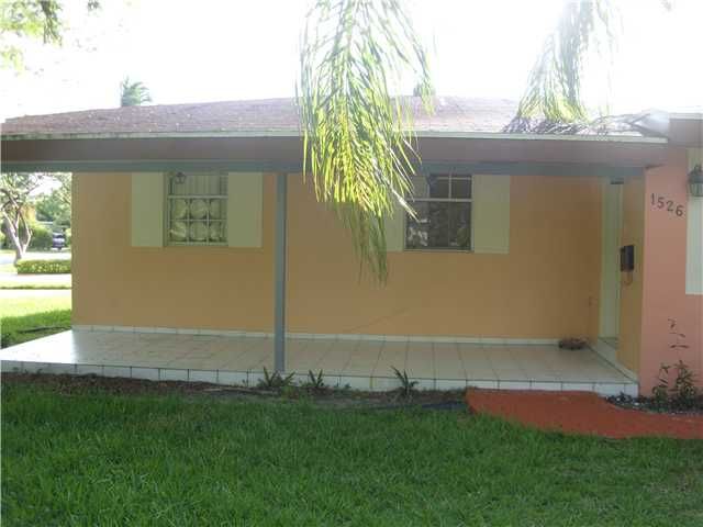 1526 SW 63 AV, Miami, FL 33144