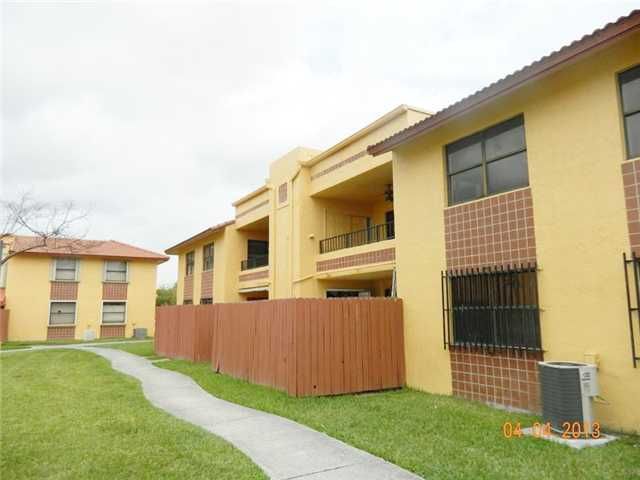 10835 Nw 7th St Apt 2141, Miami, FL 33172