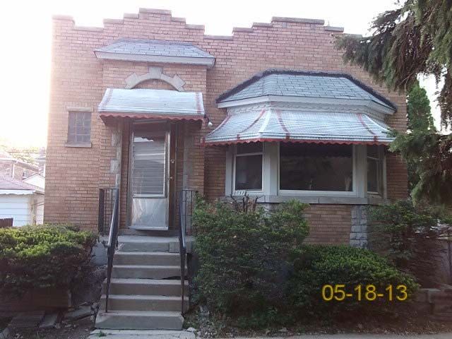 2737 N Mason Ave, Chicago, IL 60639