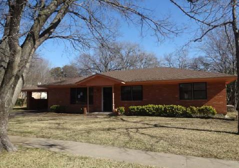 1206 Sunset Dr, Ennis, TX 75119