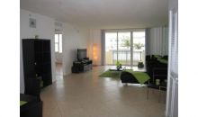 9195 COLLINS AV # 404 Miami Beach, FL 33154