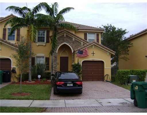 902 SW 153 TER. # 902, Miami, FL 33194