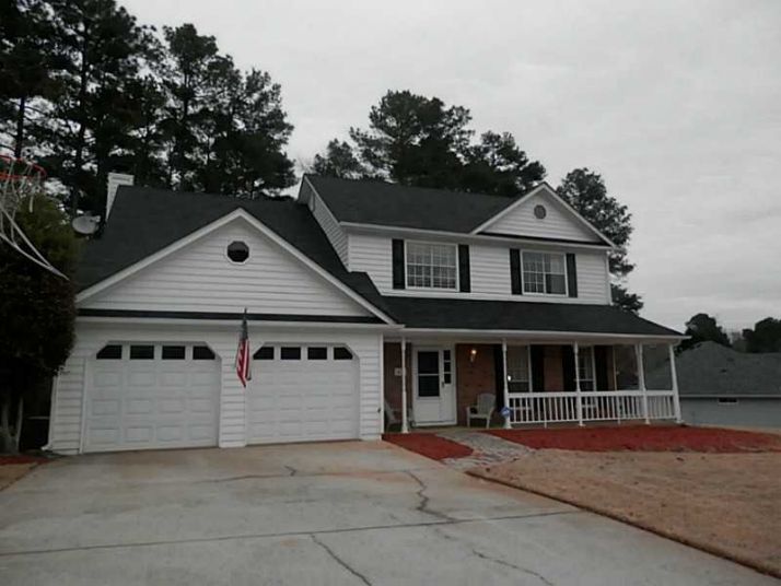 1425 Glenfield Drive, Lawrenceville, GA 30043