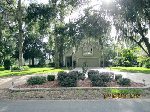 75 River Bend Dr, Saint Marys, GA 31558