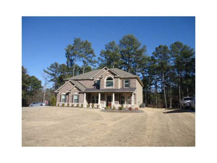 1262 English Manor Circle, Stone Mountain, GA 30087