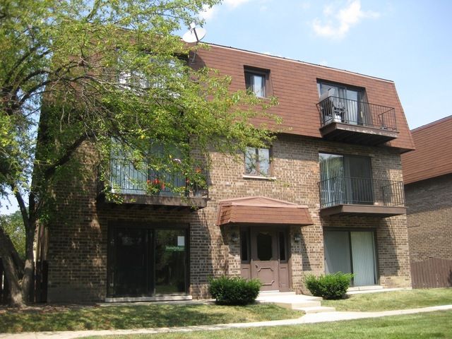 9620 Bianco Ter Apt A, Des Plaines, IL 60016