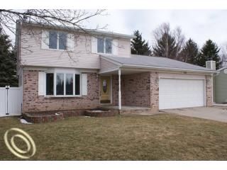 639 Metcalf Dr, Imlay City, MI 48444