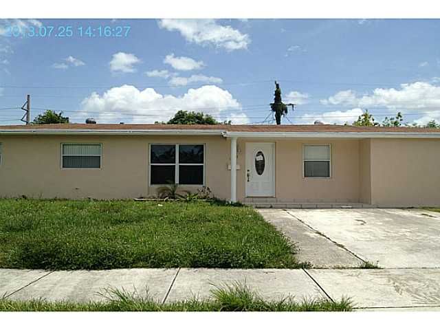 8120 SW 11 ST, Miami, FL 33144