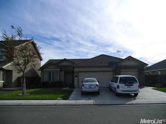 624 Cistus St, Manteca, CA 95337