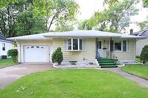 4Th, Osseo, MN 55369