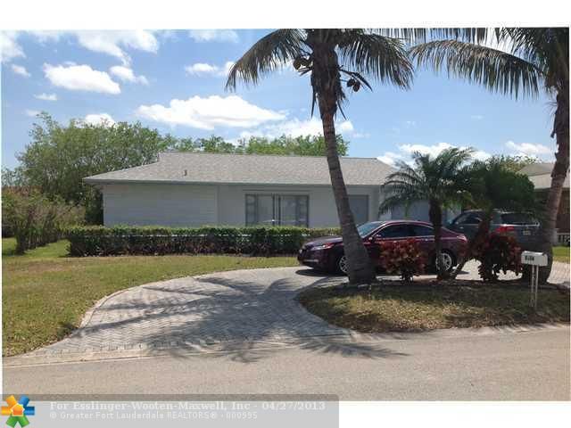 8106 NW 100TH TER, Fort Lauderdale, FL 33321