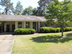 1509 Ridgeway Drive, Vidalia, GA 30474