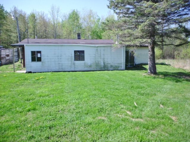 2045 W Townline 16 Rd, Pinconning, MI 48650