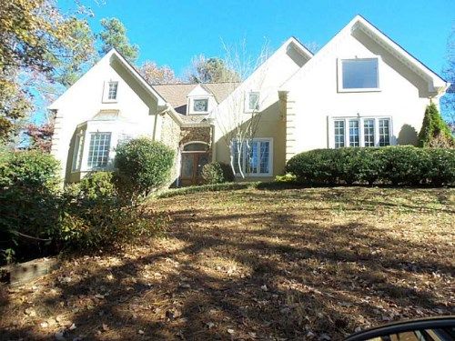 1030 Churchill Lane, Roswell, GA 30075