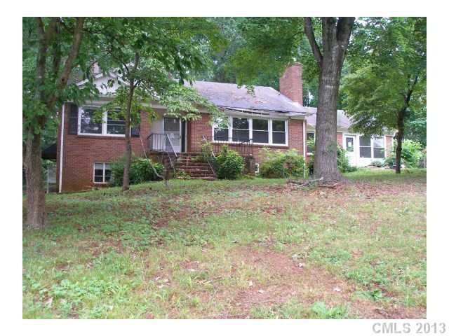 1311 9th Ave Nw, Conover, NC 28613